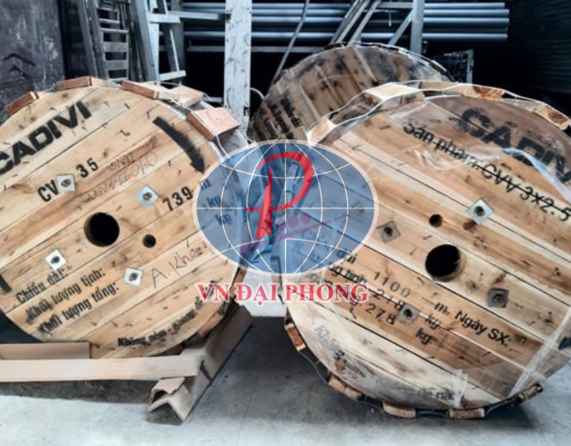 Dây cáp điện Cadivi CVV3x4+1x2.5mm2 (0.6/1kV)