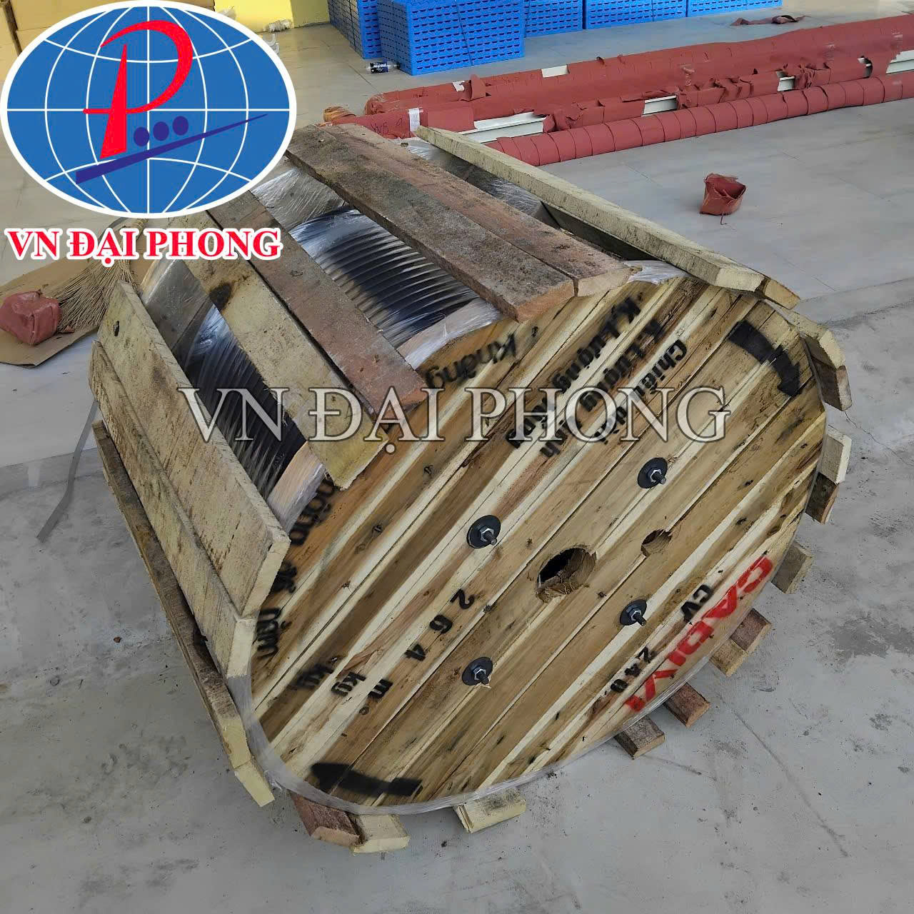 Dây cáp điện Cadivi CVV4x240+1x120mm2 (0.6/1kV)