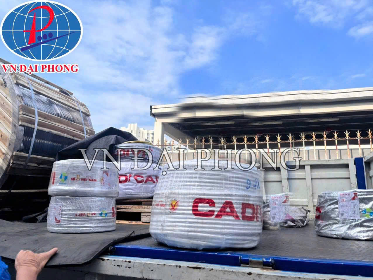 Dây cáp điện Cadivi CVV5x240mm2 (0.6/1kV)