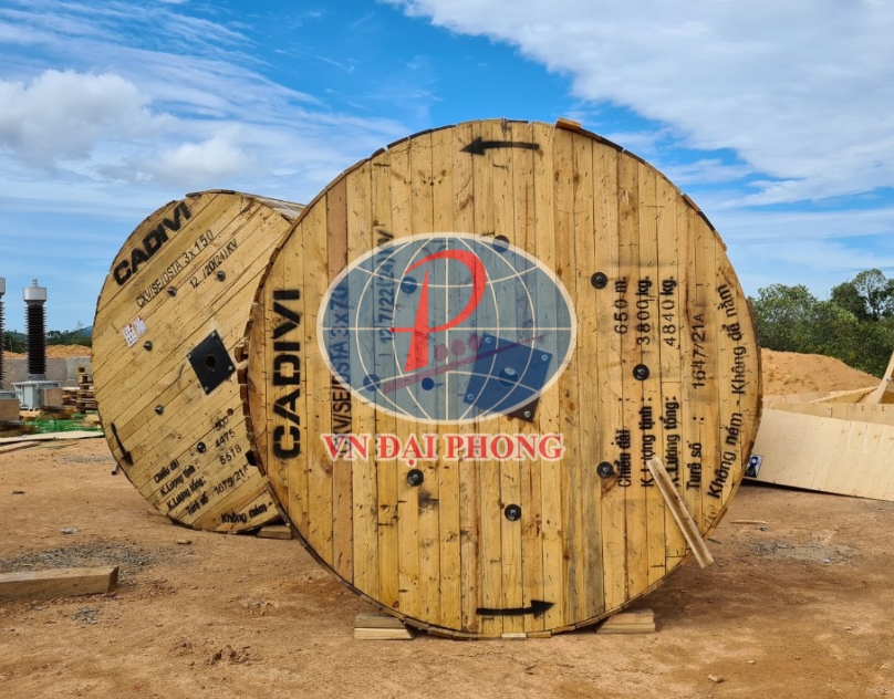 Dây cáp điện Cadivi CXE/FR-LSHF/ATR1X240mm2 (0.6/1kV)