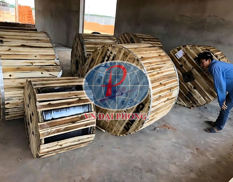 Dây cáp điện Cadivi CXE/FRT-LSHF1X50mm2 (0.6/1kV)