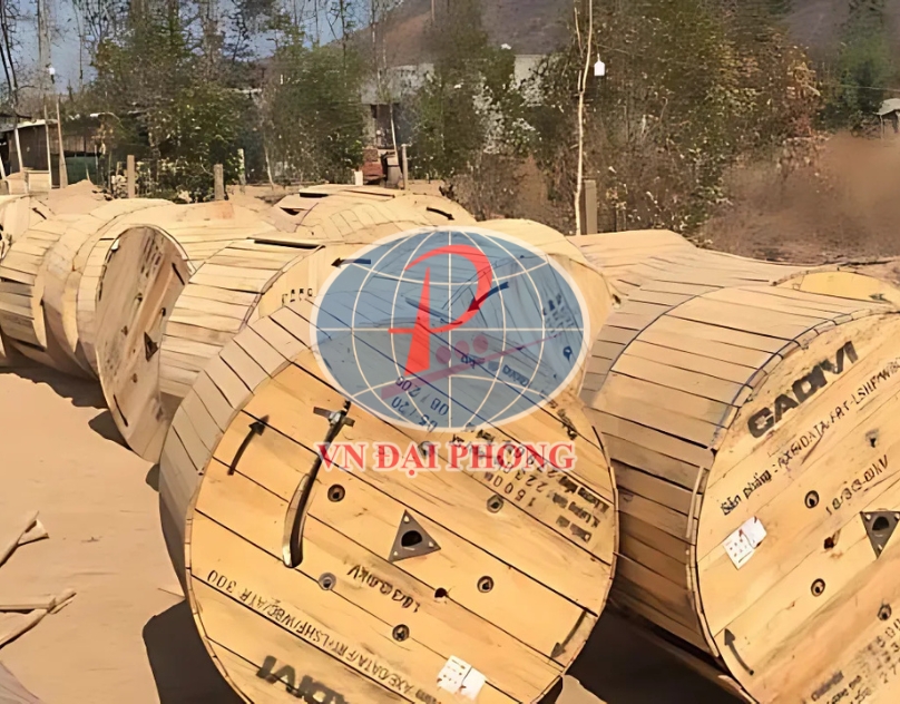 Dây cáp điện Cadivi CXE/FRT-LSHF4X35mm2 (0.6/1kV)