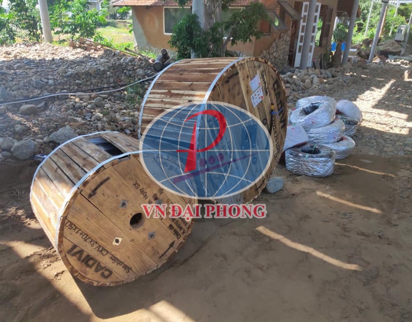 Dây cáp điện Cadivi DXV/SC/SWA/FRT10X2.5mm2 (0.6/1kV)