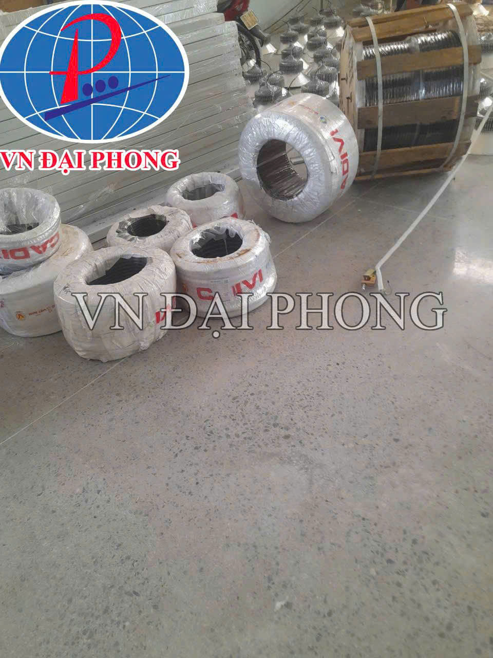 Dây cáp điện Cadivi VCM/HR-LF-1.5mm2 (0.6/1kV)