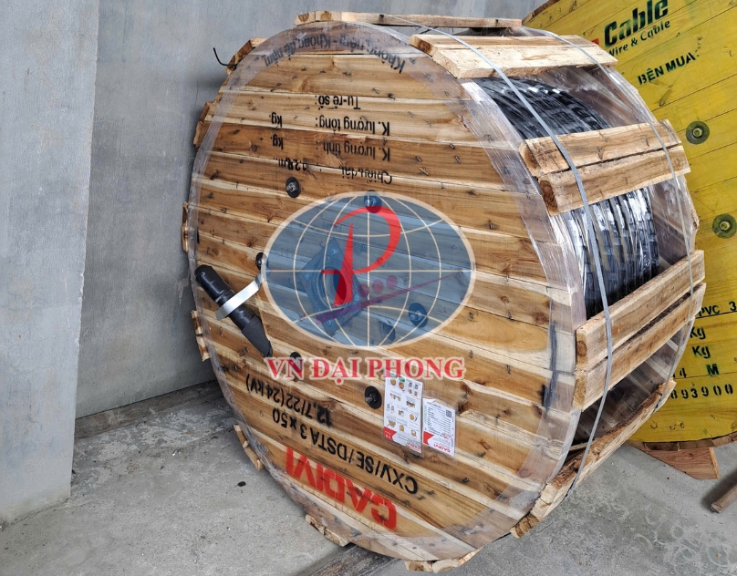 Dây cáp điện Cadivi VCM/HR-LF-6mm2 (0.6/1kV)