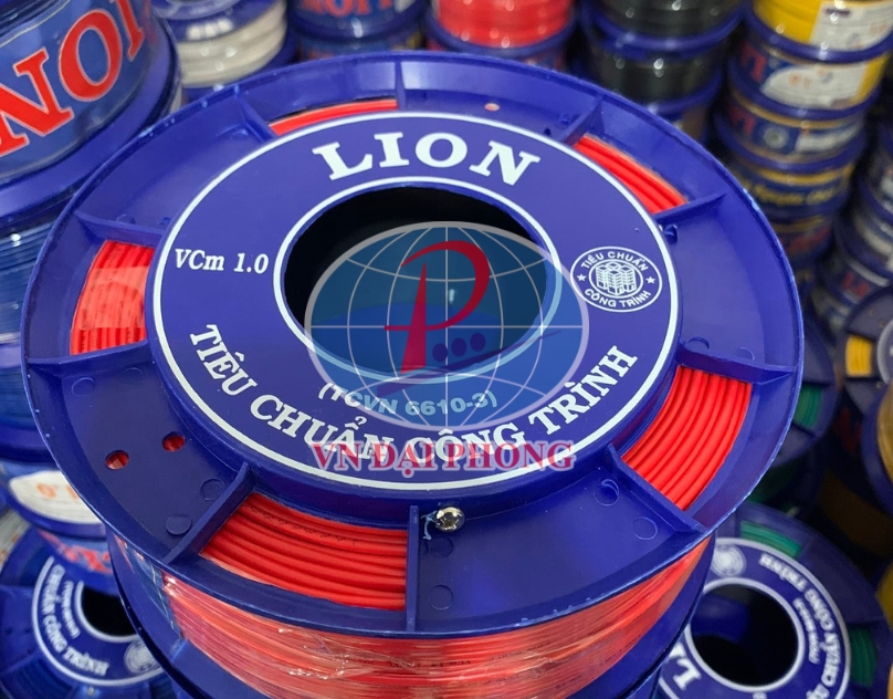 Dây cáp điện Lion VVCm 4 x 8 - 600V