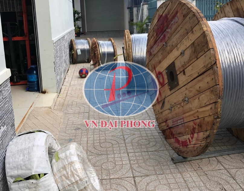 Dây cáp Taya VCTFK 2 x 4