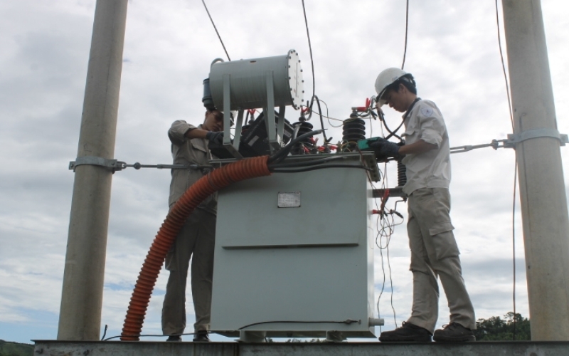 Các yếu tố ảnh hưởng đến hiệu suất máy biến áp